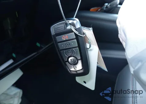 2025 Ford Explorer Active из США, поврежденный, VIN 1FMUK8DH9SGA00644